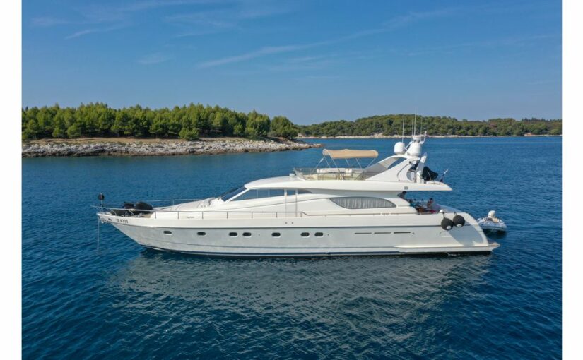 Ferretti 72 aus 1999