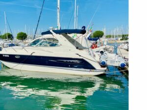 Maxum 3300 SCR