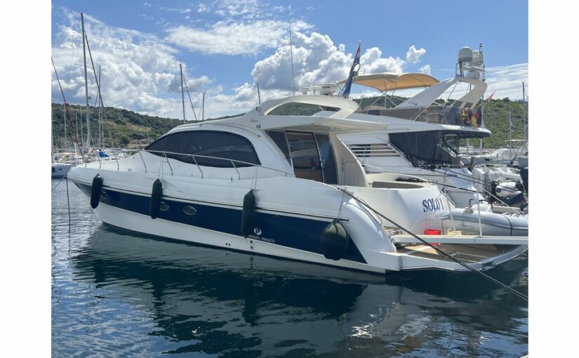 Alena 48 HT aus 2007